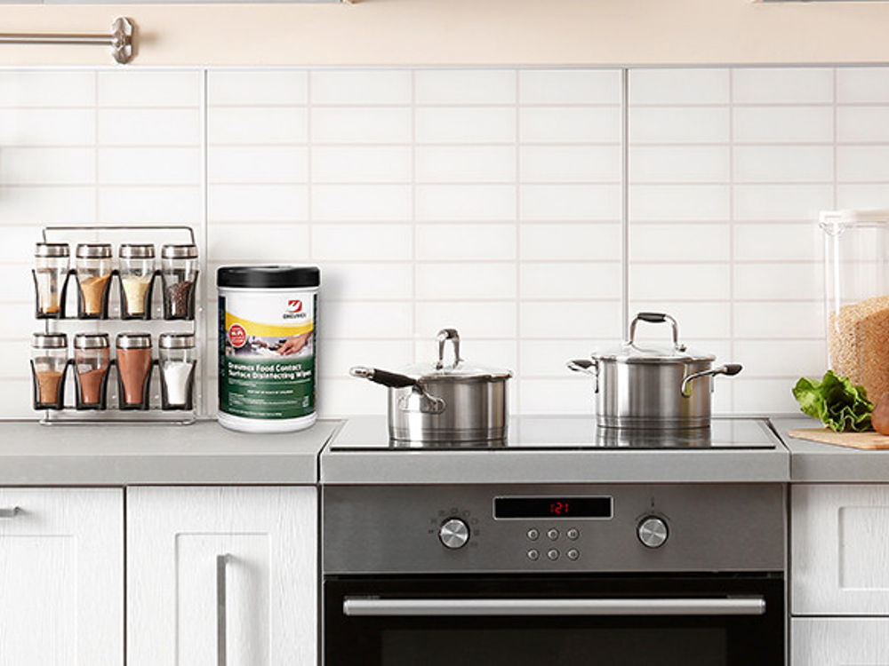 Keep Your Kitchen Clean This Holiday Season
